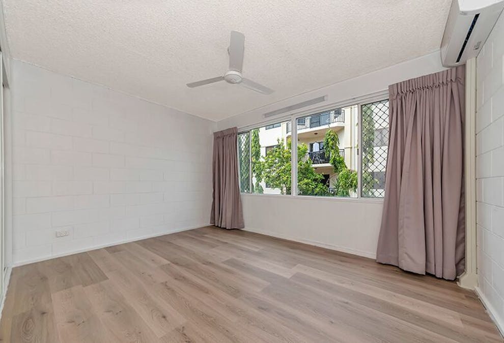 6/104 The Strand, North Ward, QLD, 4810 - Image 5