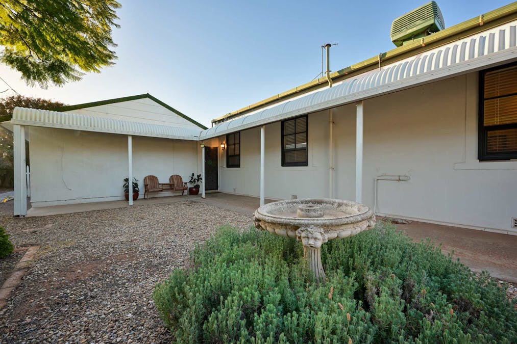 90 Wood Terrace, Whyalla, SA, 5600 - Image 2