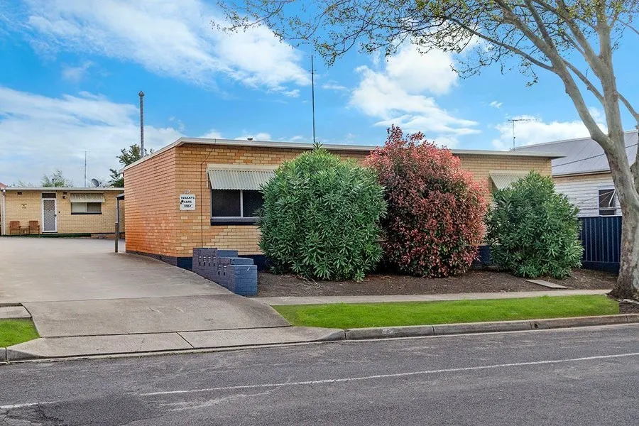 6/95 Kennedy Street, Hamilton, VIC, 3300 - Image 1