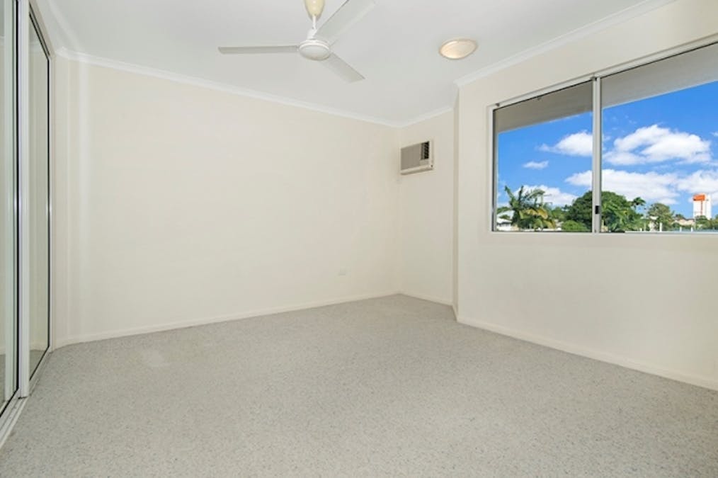5/138 Mitchell Street, North Ward, QLD, 4810 - Image 6