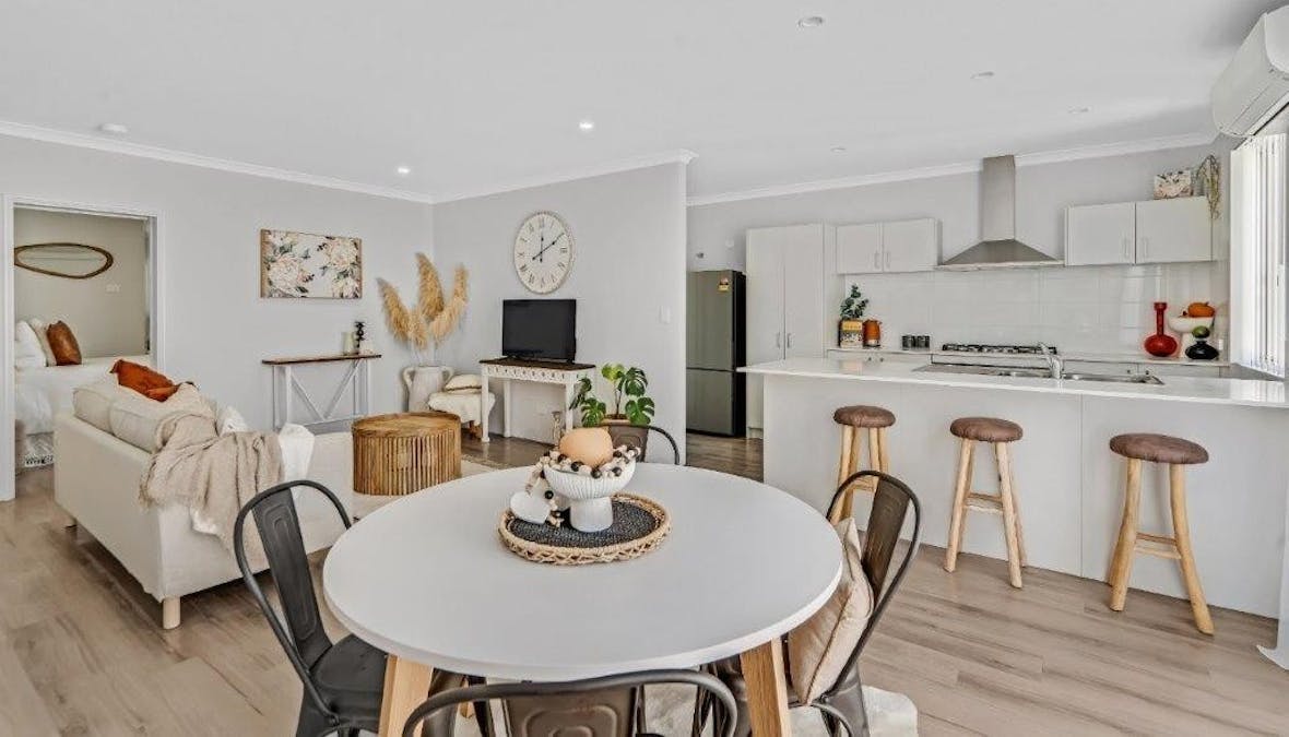 16A Andromeda Road, Australind, WA, 6233 - Image 2