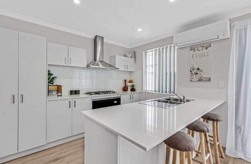 8A Andromeda Road, Australind, WA, 6233 - Image 4
