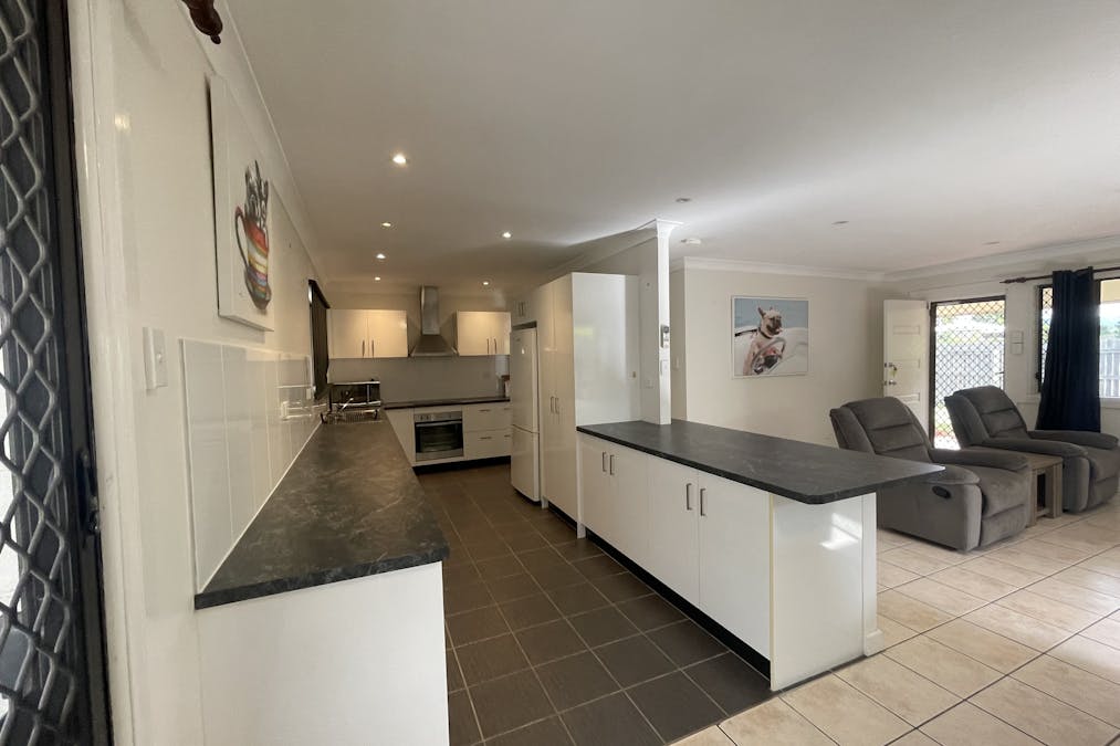 27 Hudson Street, Kirwan, QLD, 4817 - Image 3