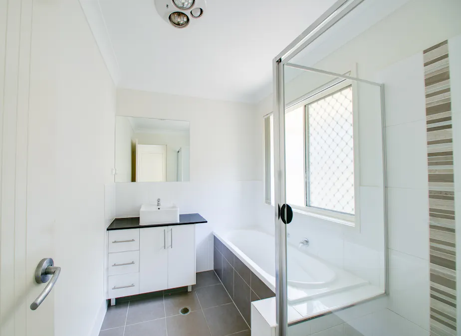 21 Tey Court, Deebing Heights, QLD, 4306 - Image 12