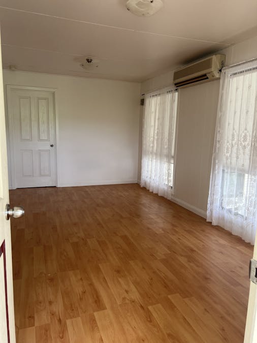 6 Trangmar Street, Coleraine, VIC, 3315 - Image 2