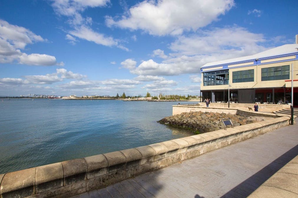10/18 Bonnefoi Boulevard, Bunbury, WA, 6230 - Image 2