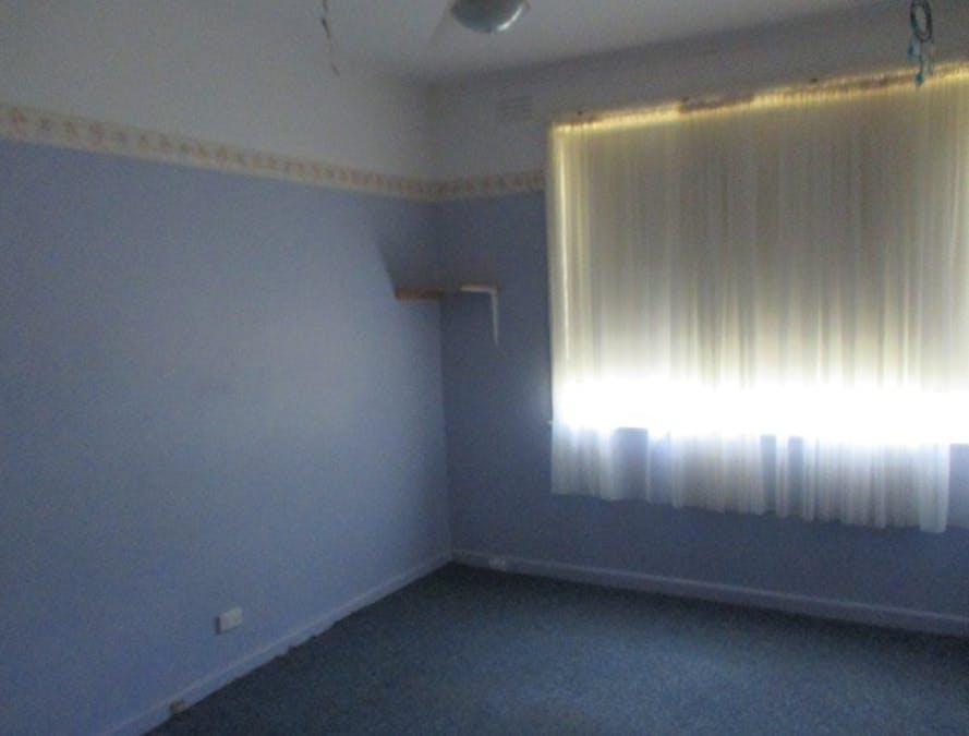 53 Kenna Avenue, Hamilton, VIC, 3300 - Image 6