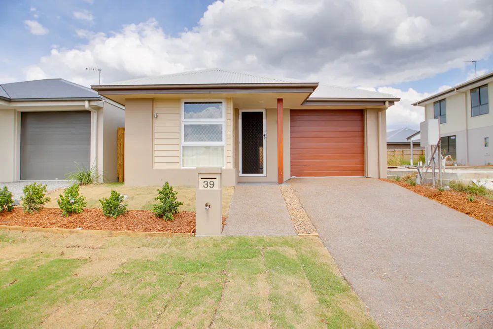 39 Freedom Crescent, South Ripley, QLD, 4306 - Image 13