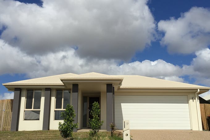 17 Yanuca Street, Burdell, QLD, 4818 - Image 1