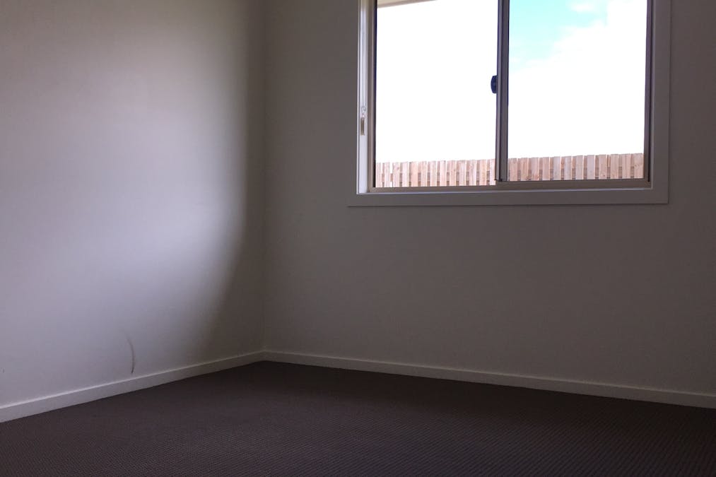 17 Yanuca Street, Burdell, QLD, 4818 - Image 7
