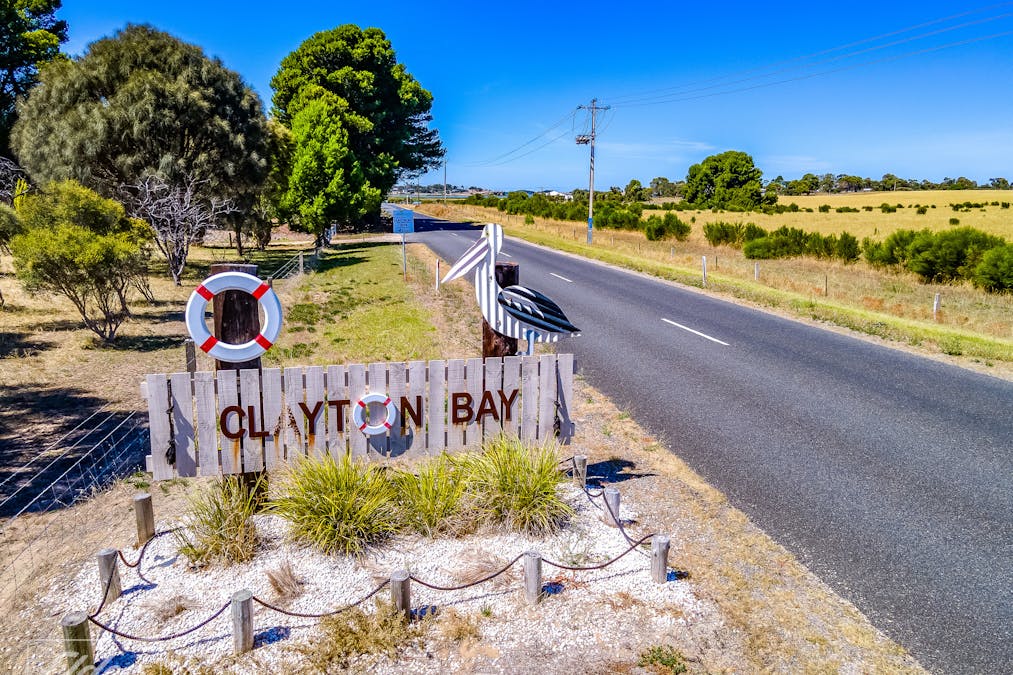  11 /Clayton Street, Clayton Bay, SA, 5256 - Image 6
