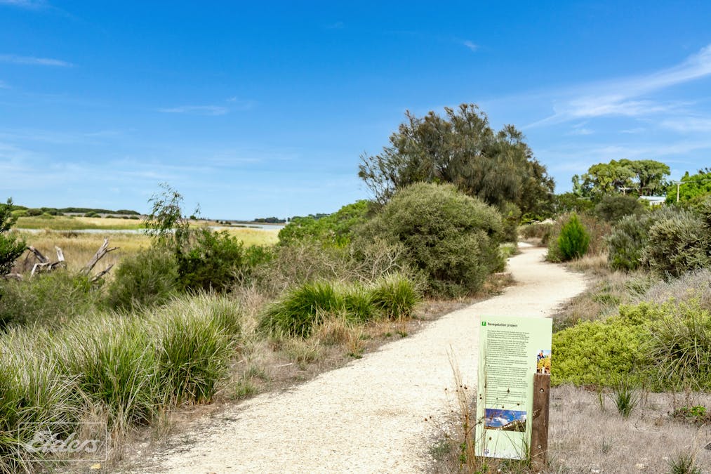  11 /Clayton Street, Clayton Bay, SA, 5256 - Image 11