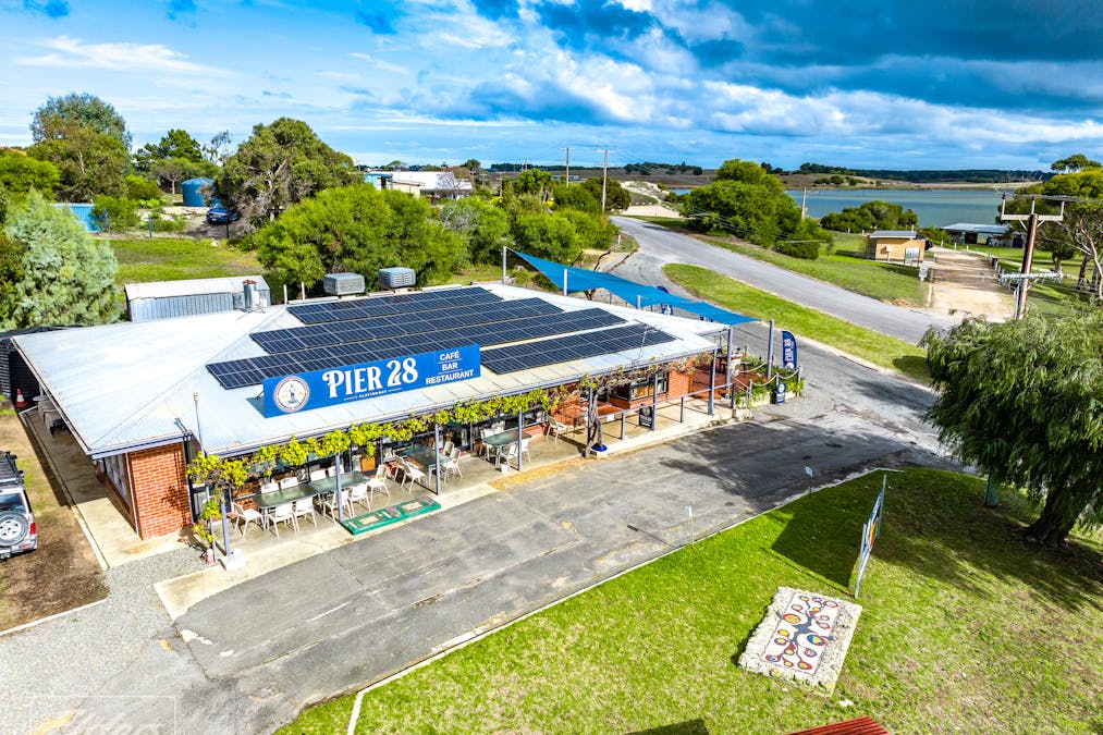  11 /Clayton Street, Clayton Bay, SA, 5256 - Image 16
