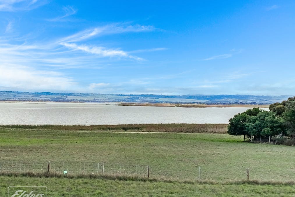  11 /Clayton Street, Clayton Bay, SA, 5256 - Image 19