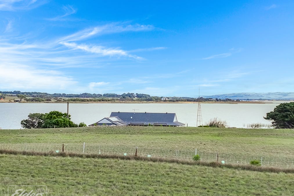  11 /Clayton Street, Clayton Bay, SA, 5256 - Image 20