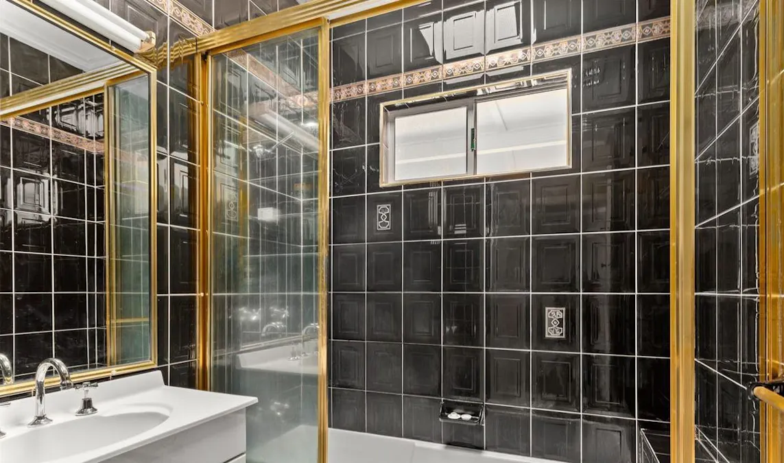 1 Bridge Street, North Booval, QLD, 4304 - Image 8