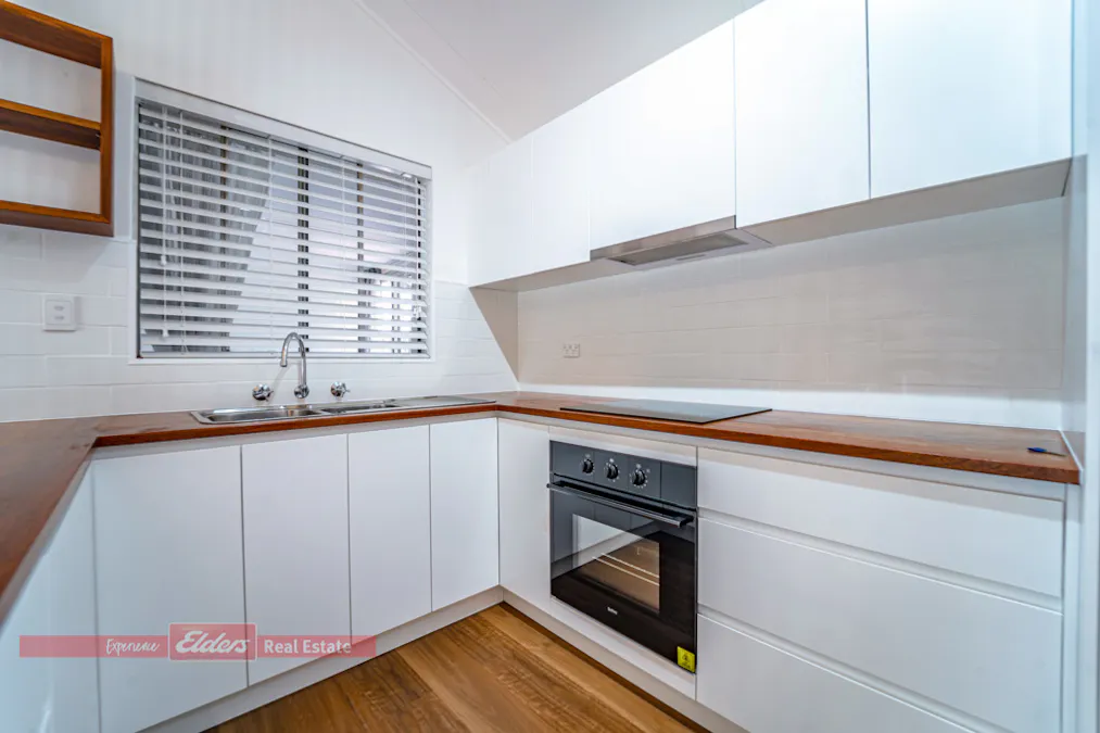 13 Cederdale Way, Safety Bay, WA, 6169 - Image 10