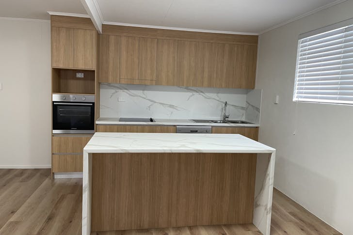 2/164 Auckland Street, Gladstone Central, QLD, 4680