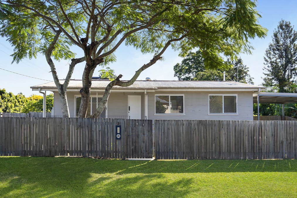 2 Lowe Street, Goodna, QLD, 4300 - Image 13