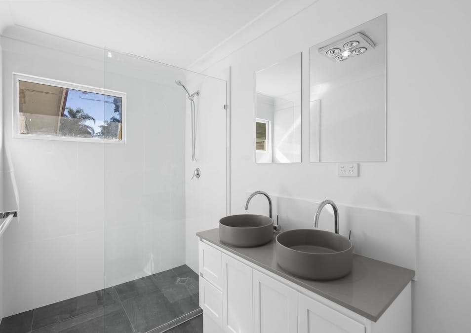 2 Lowe Street, Goodna, QLD, 4300 - Image 6