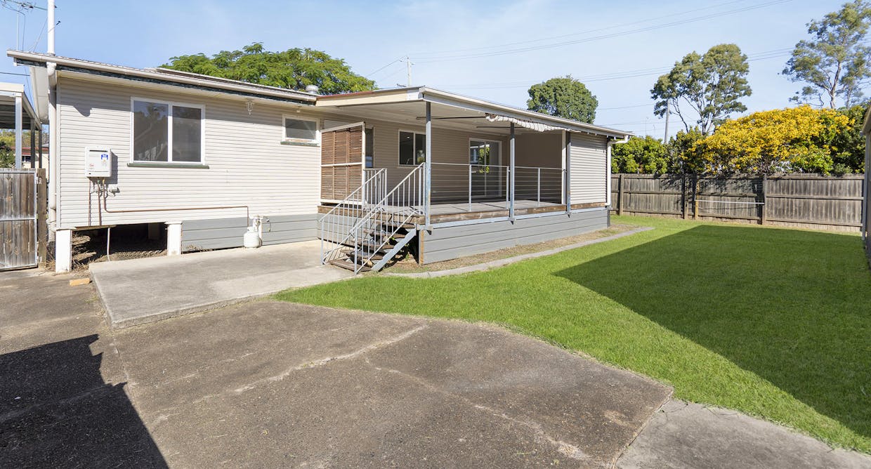 2 Lowe Street, Goodna, QLD, 4300 - Image 12
