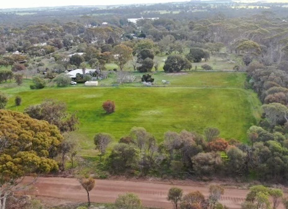 4 Carlton Street, Woodanilling, WA, 6316 - Image 11