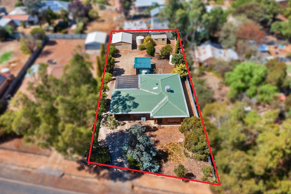 10 Kingston Street, Burra, SA, 5417 - Image 2
