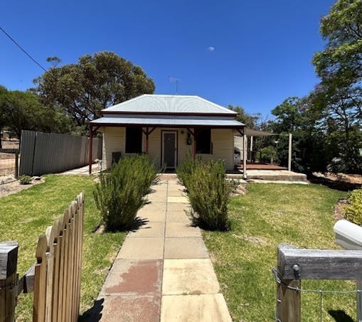 15 Sharow Street, Pingelly, WA, 6308 - Image 1