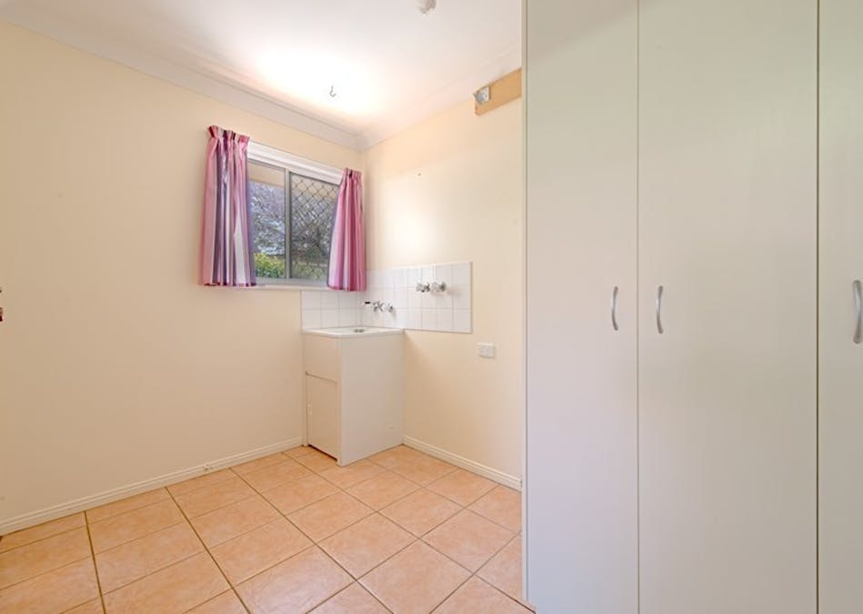 2/8 Carmen Street, Kearneys Spring, QLD, 4350 - Image 7