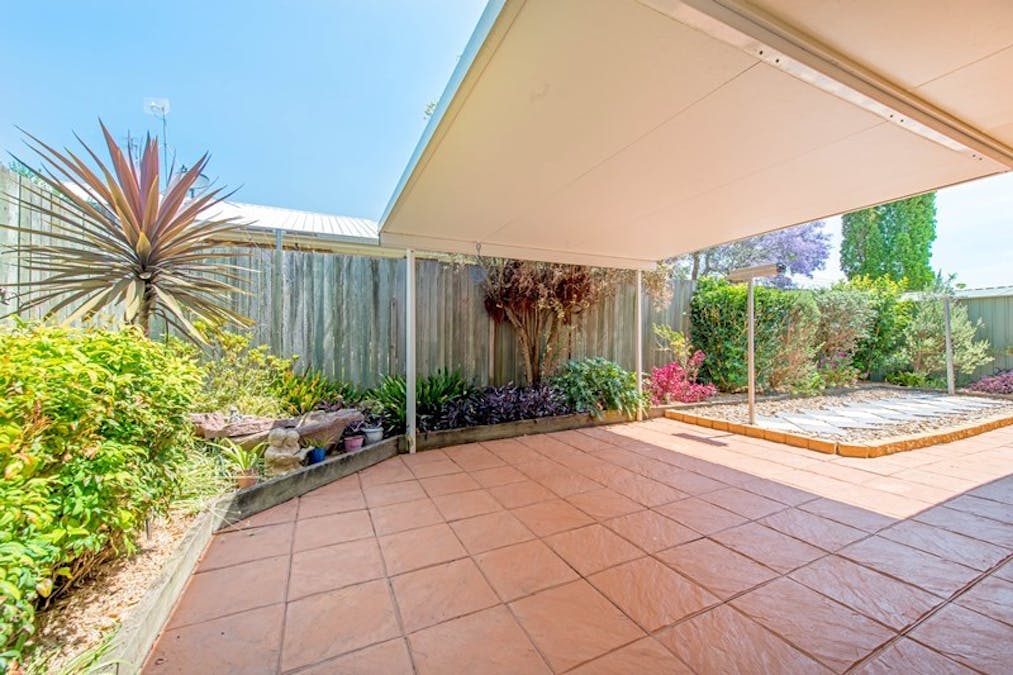 2/8 Carmen Street, Kearneys Spring, QLD, 4350 - Image 8