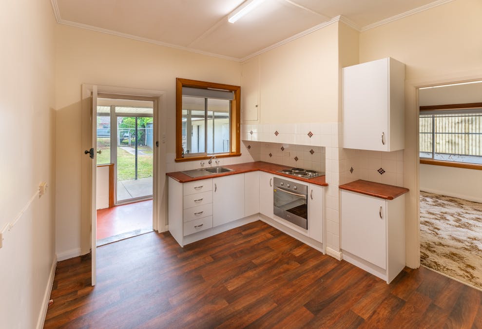 32 Doughty Street, Mount Gambier, SA, 5290 - Image 2