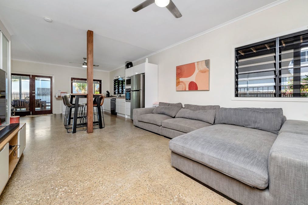 66 Todd Street, Railway Estate, QLD, 4810 - Image 11
