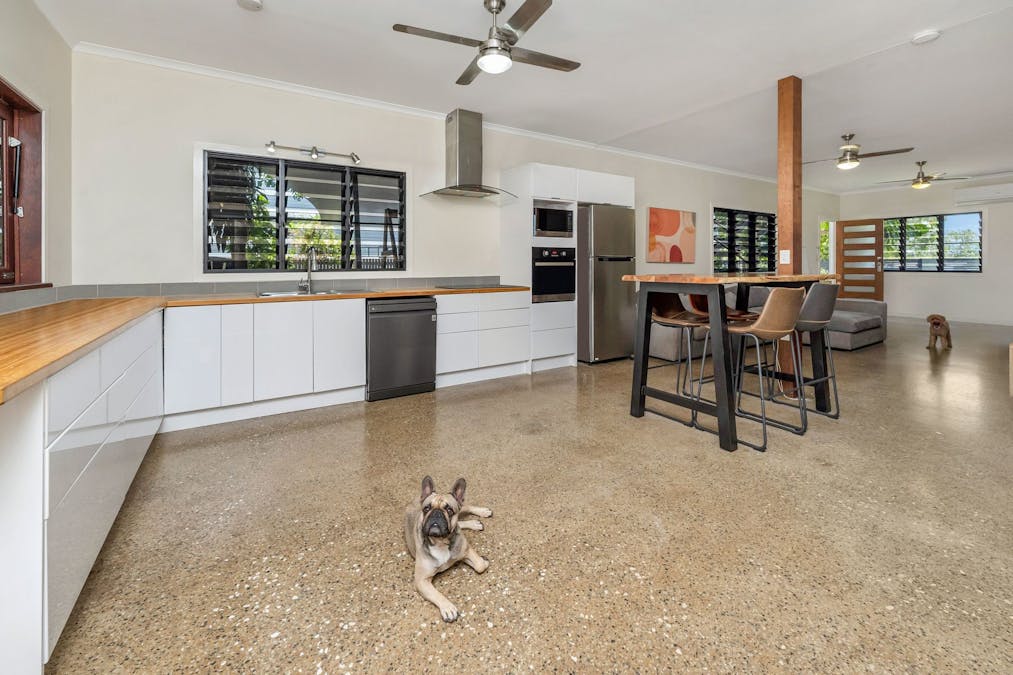 66 Todd Street, Railway Estate, QLD, 4810 - Image 12
