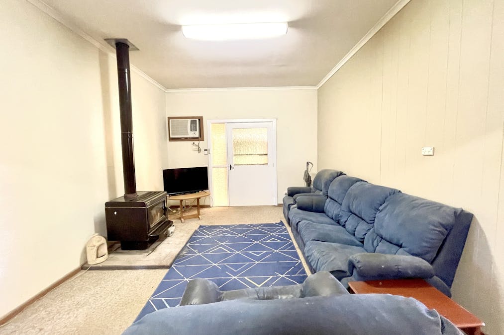 91 Thevenard Road, Thevenard, SA, 5690 - Image 2
