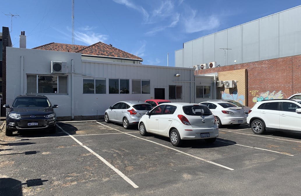 13 Stirling Street, Bunbury, WA, 6230 - Image 7