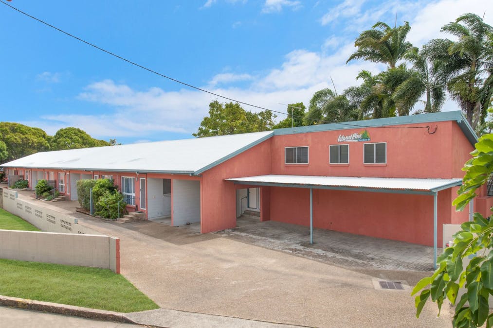 3/6 Howitt Street, North Ward, QLD, 4810 - Image 1