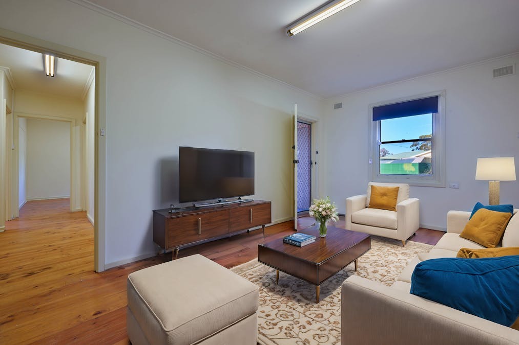 26 Campbell Street, Whyalla Stuart, SA, 5608 - Image 2