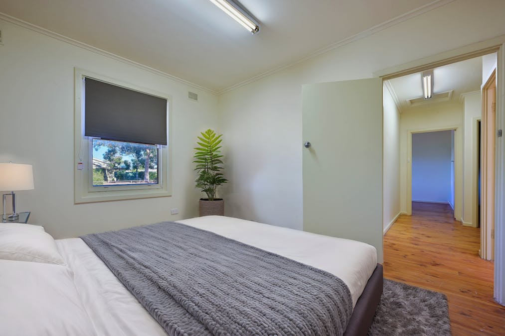 26 Campbell Street, Whyalla Stuart, SA, 5608 - Image 4