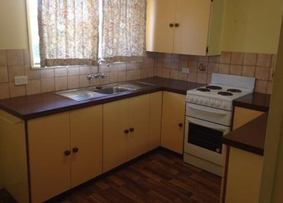 1/104a Pratten Street, Dalby, QLD, 4405 - Image 4