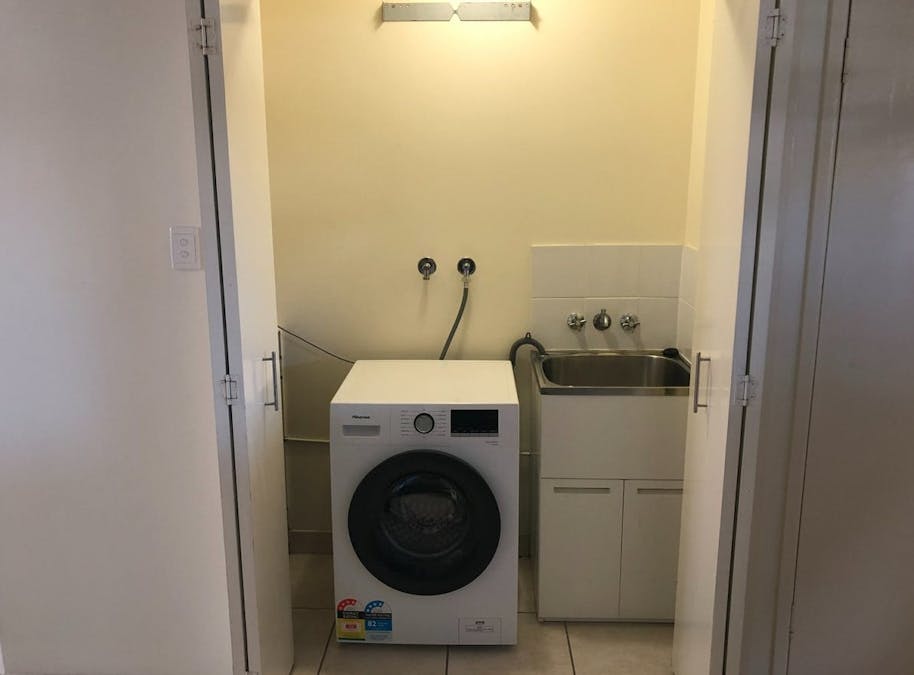 9/20 Short Street, South Gladstone, QLD, 4680 - Image 5