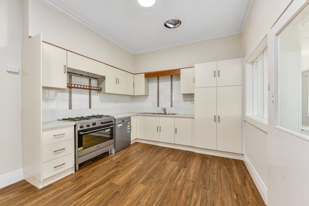 26 Vansittart Road, Mount Gambier, SA, 5290 - Image 10