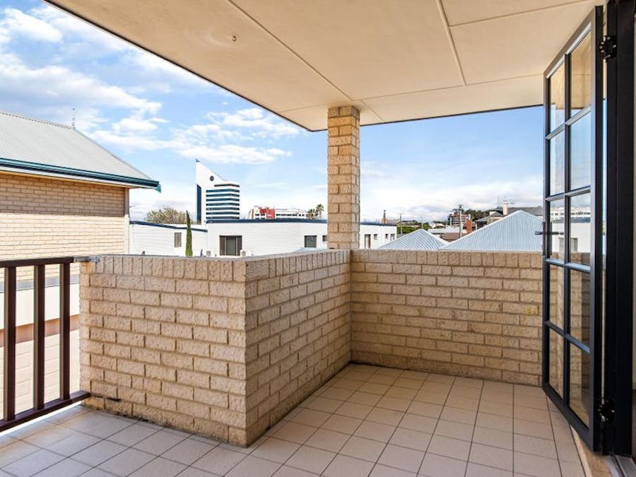 9/5 Carey Street, Bunbury, WA, 6230 - Image 9