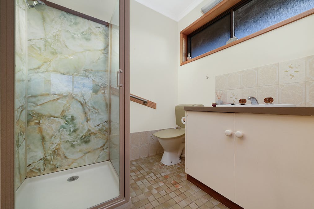 2 Lord Street, Hamilton, VIC, 3300 - Image 7