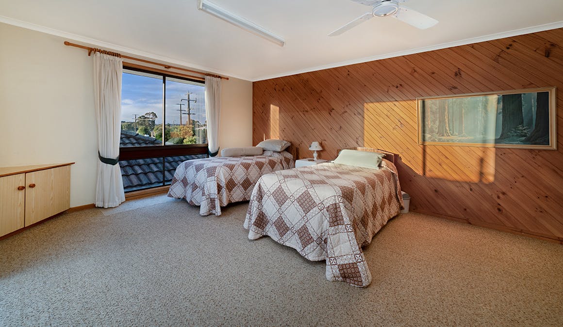 2 Lord Street, Hamilton, VIC, 3300 - Image 8