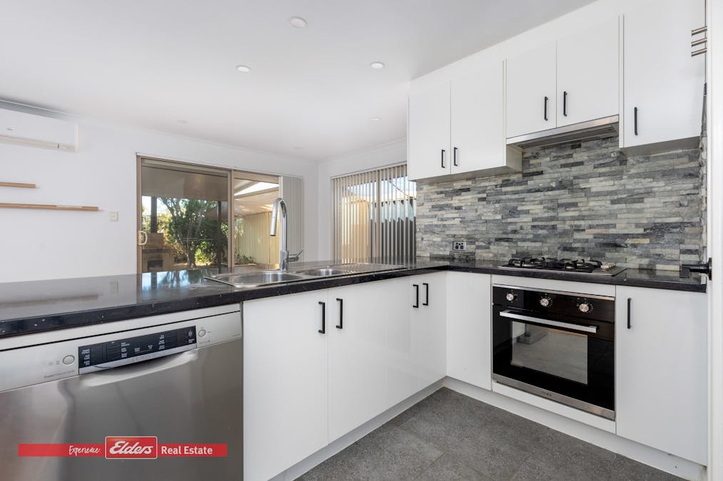 4 Orkney Mews, Waikiki, WA, 6169 - Image 8