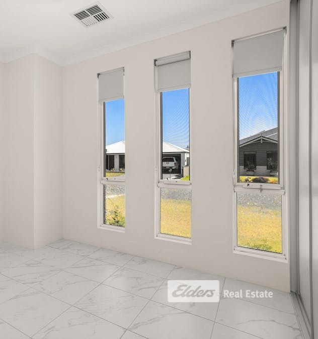 16  Currawong Way, Australind, WA, 6233 - Image 6