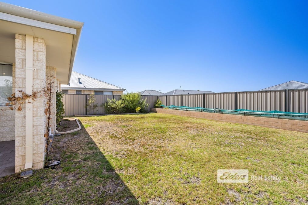16  Currawong Way, Australind, WA, 6233 - Image 11