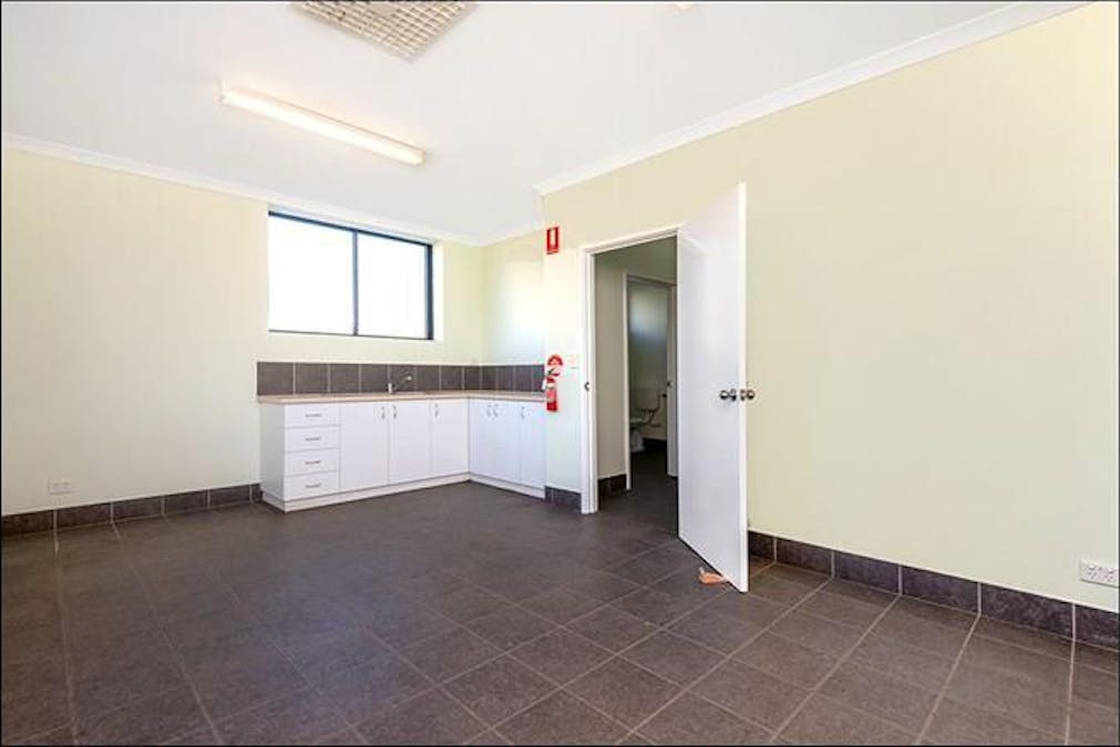 49 Halifax Drive, Davenport, WA, 6230 - Image 7