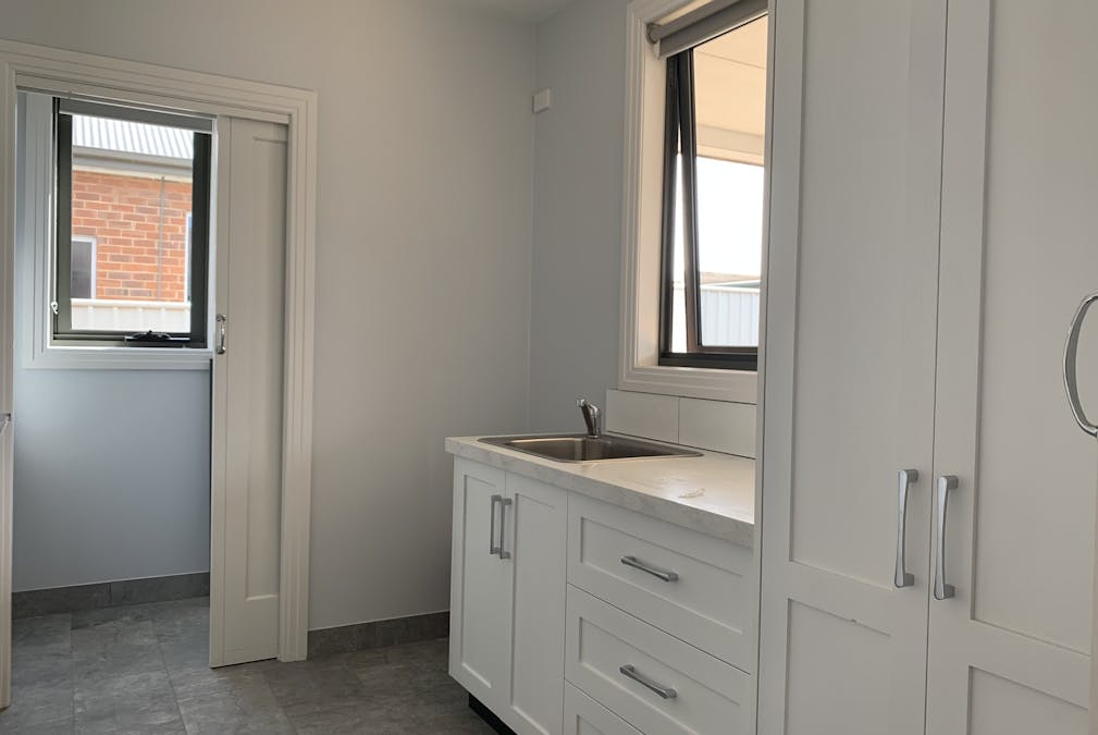 359 Gray Street, Hamilton, VIC, 3300 - Image 10