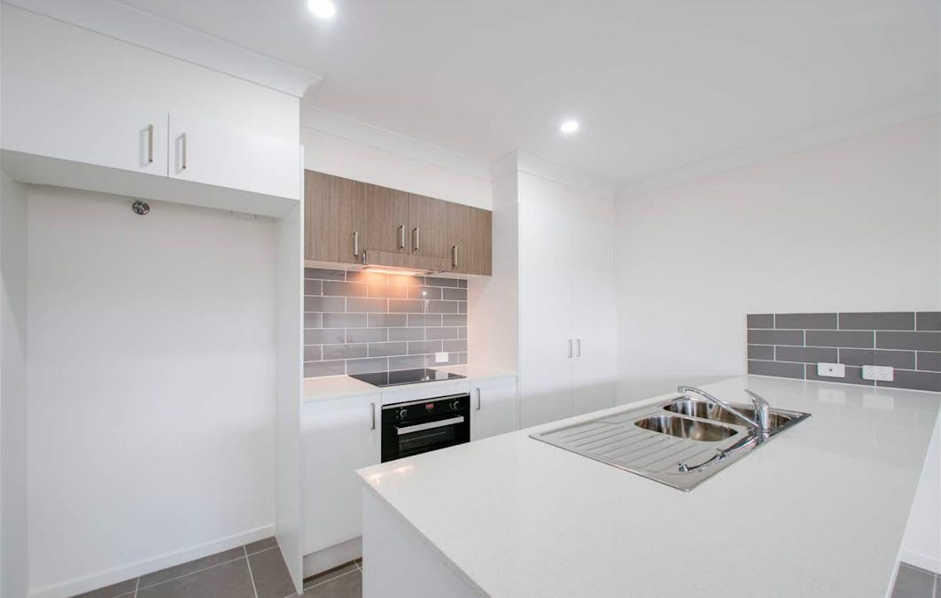 44 Homevale Drive, South Ripley, QLD, 4306 - Image 3